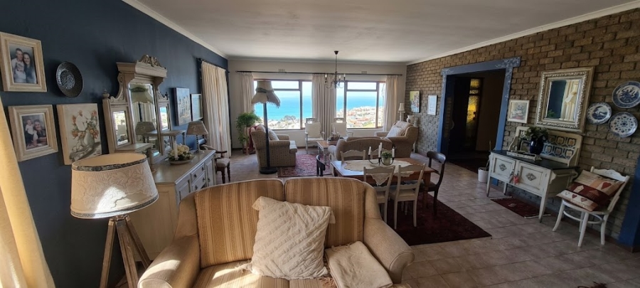 4 Bedroom Property for Sale in Saldanha Heights Western Cape